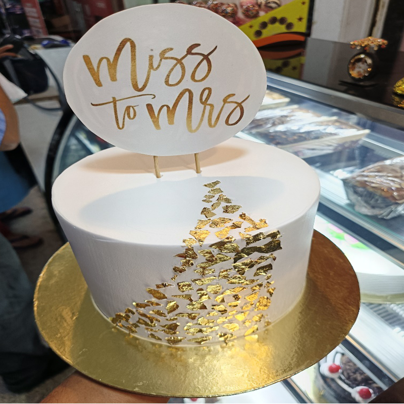 Miss to Mrs theme cake