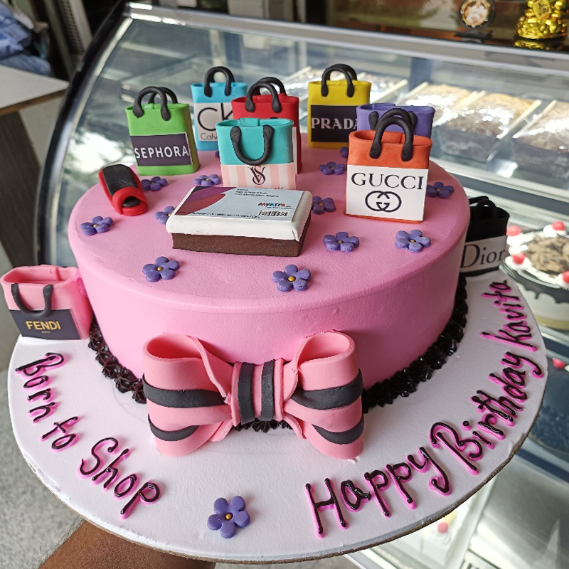 Shopping lover theme cake